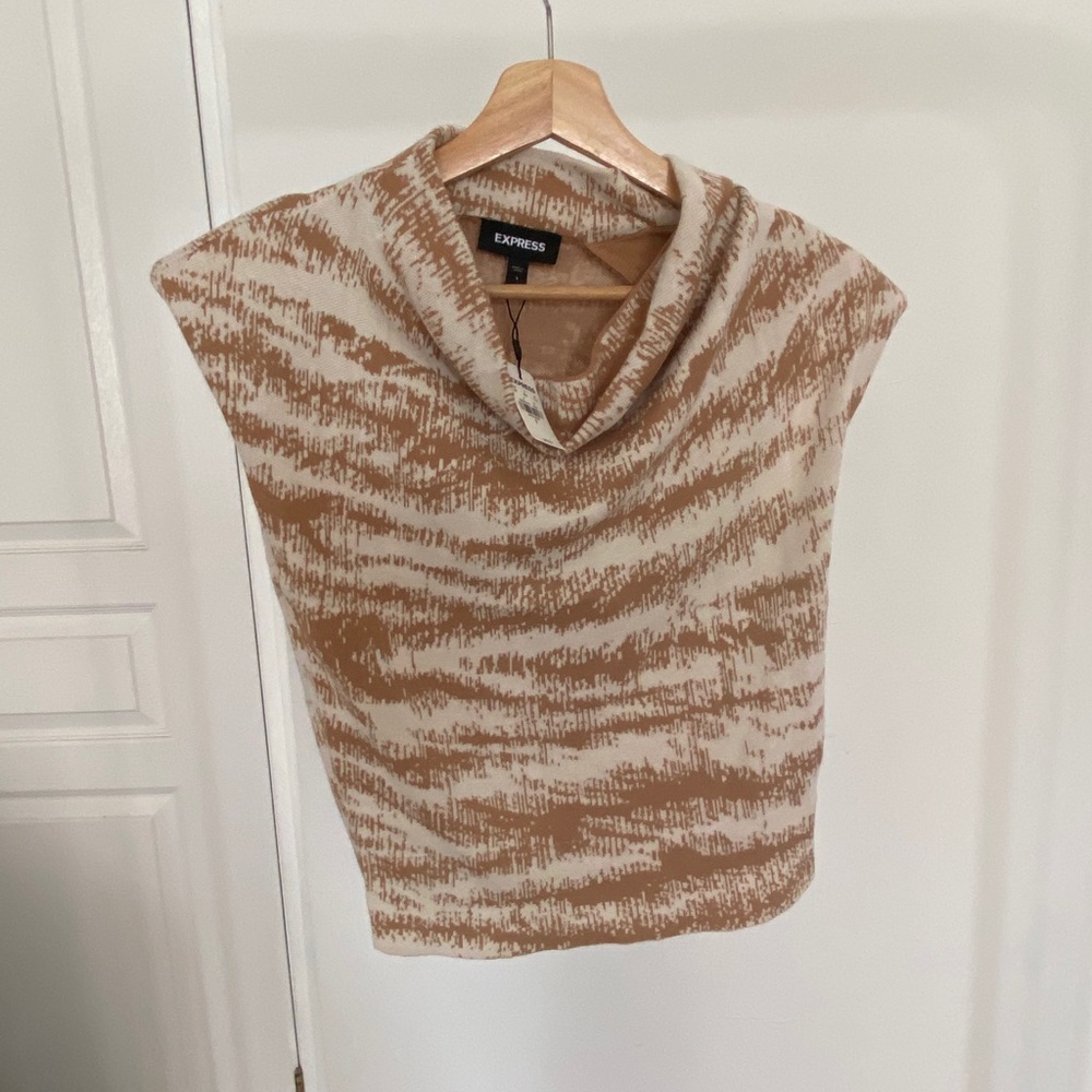 Express Zebra Print Vest w Shoulder Pads